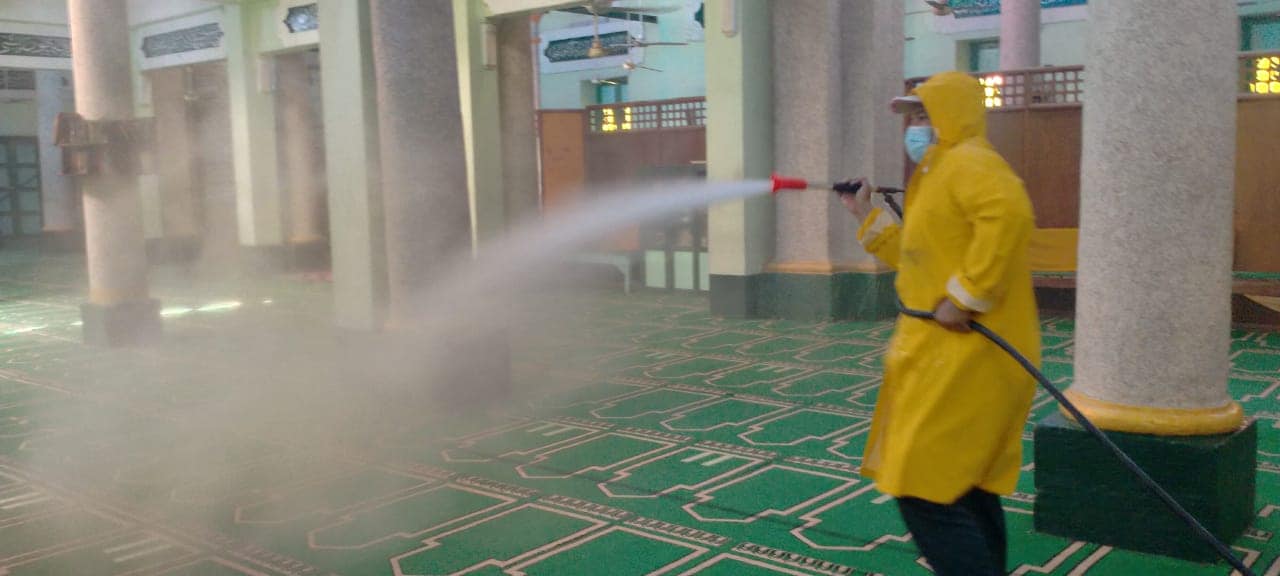 رش المساجد بحي غرب (2)