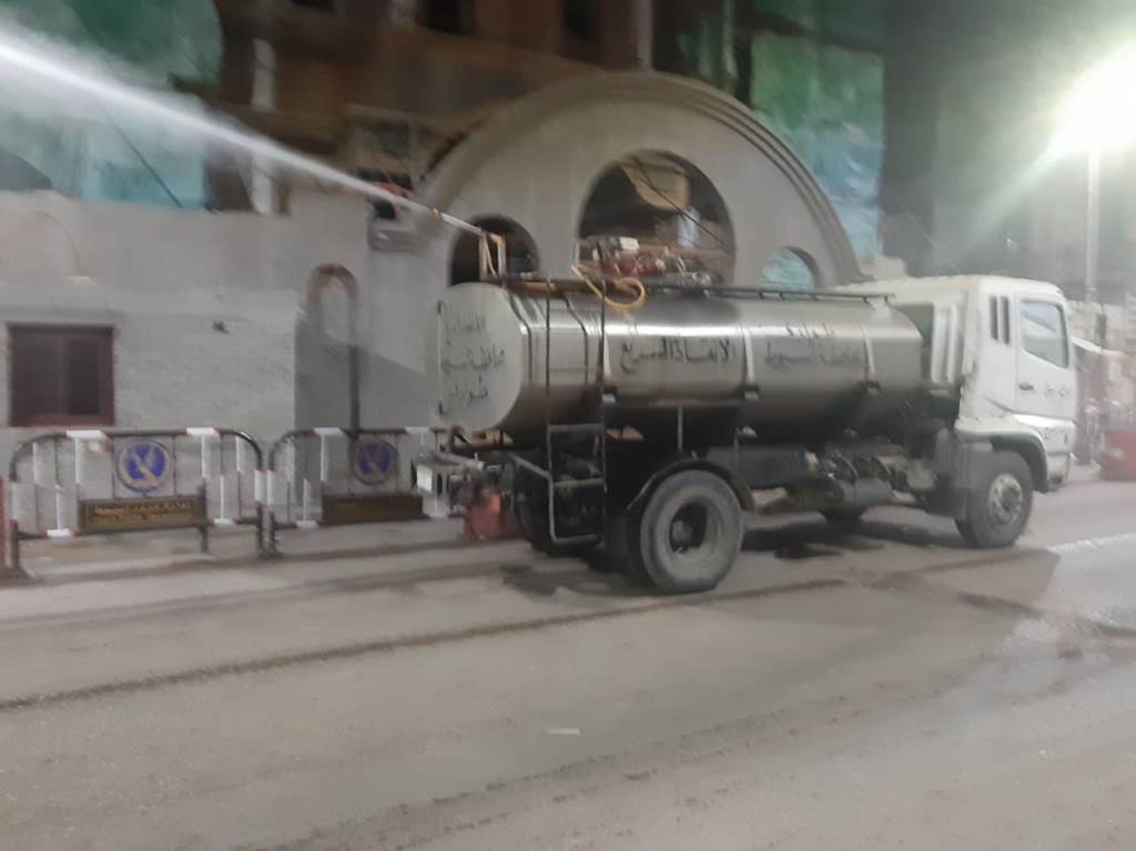 حملات الرش والتعقيم بأسيوط (5)