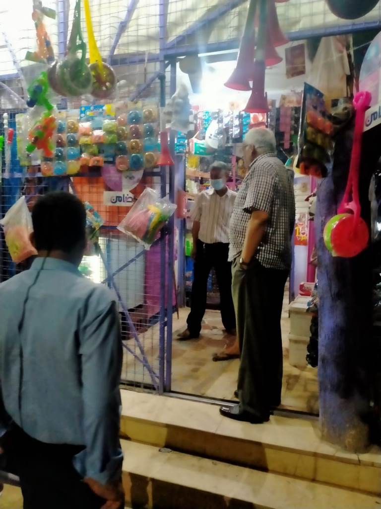 حملات لغلق المحلات بمراكز وأحياء المحافظة  (8)
