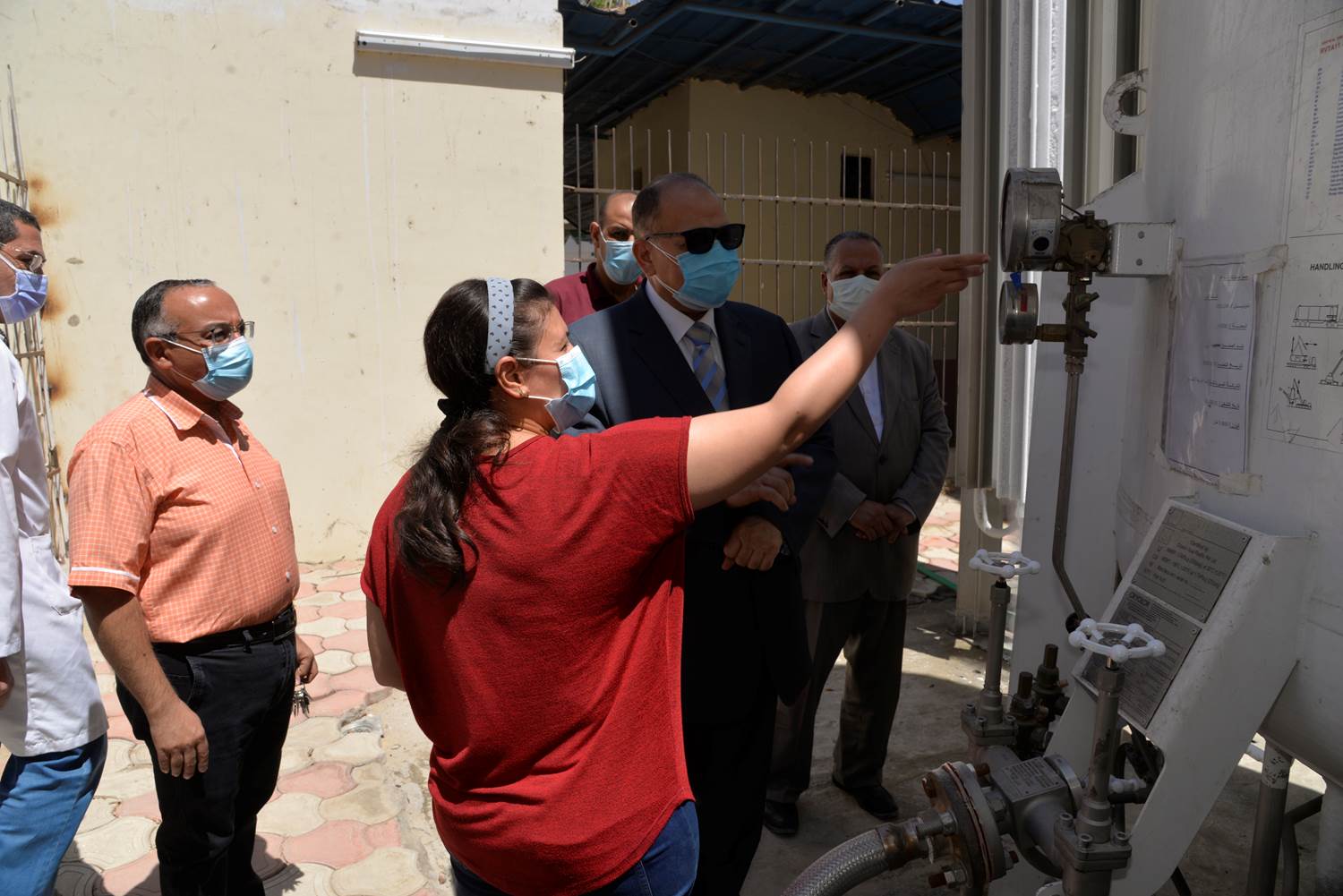 تفقد مولد الاكسجين بمستشفى الايمان العام (14)