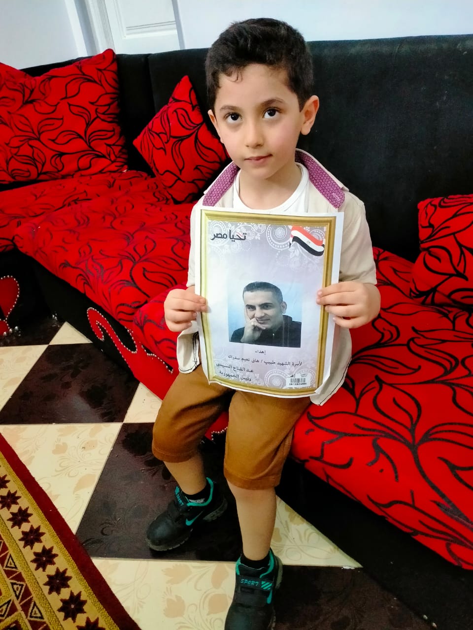 6B76EBC1-31E6-47D5-8873-729366B24CBE