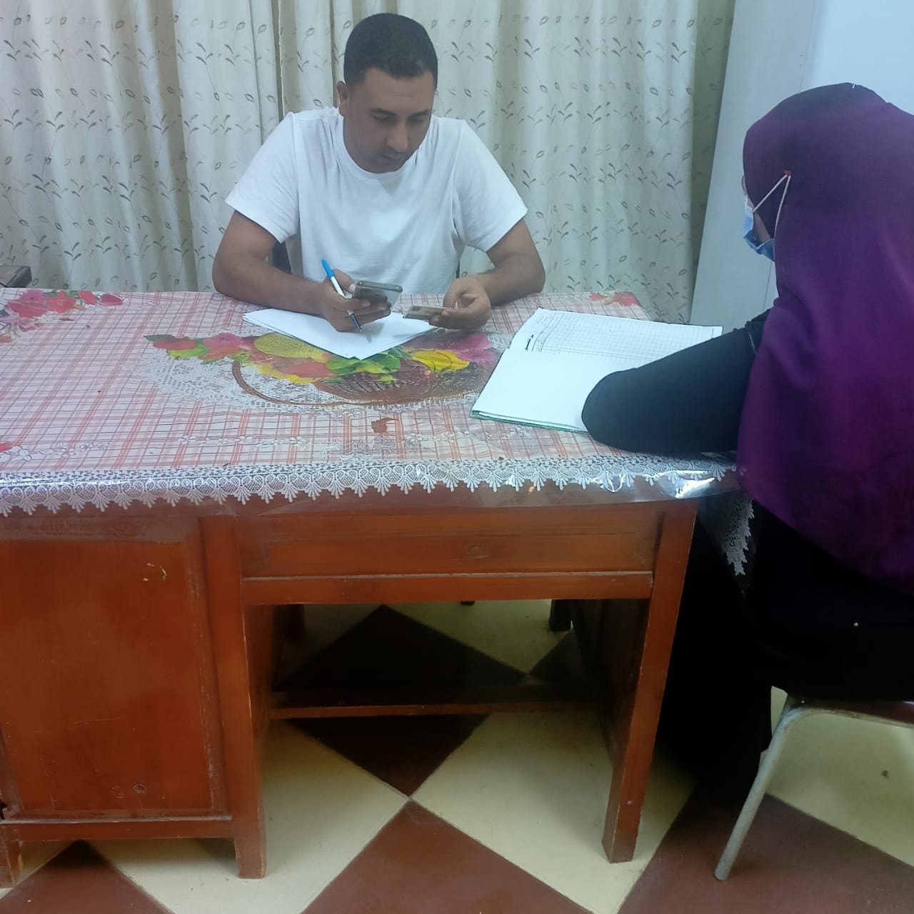 فتح مراكز الشباب لاستقبال المواطنين الراغبين في التسجيل لتلقي لقاح كورونا (7)