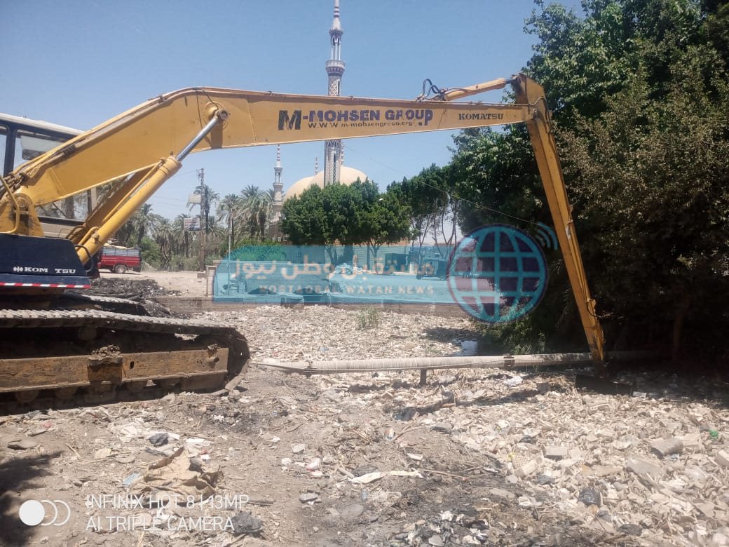 حملات تطهير ترعة السنط بابنوب (1)