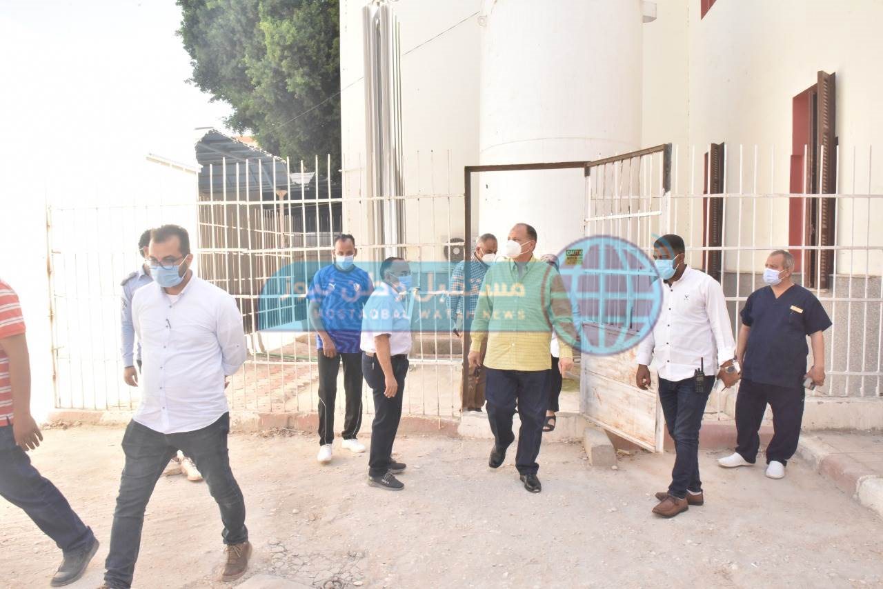 محافظ أسيوط يتفقد مستشفيات المبرة الصدر والحميات  (23)