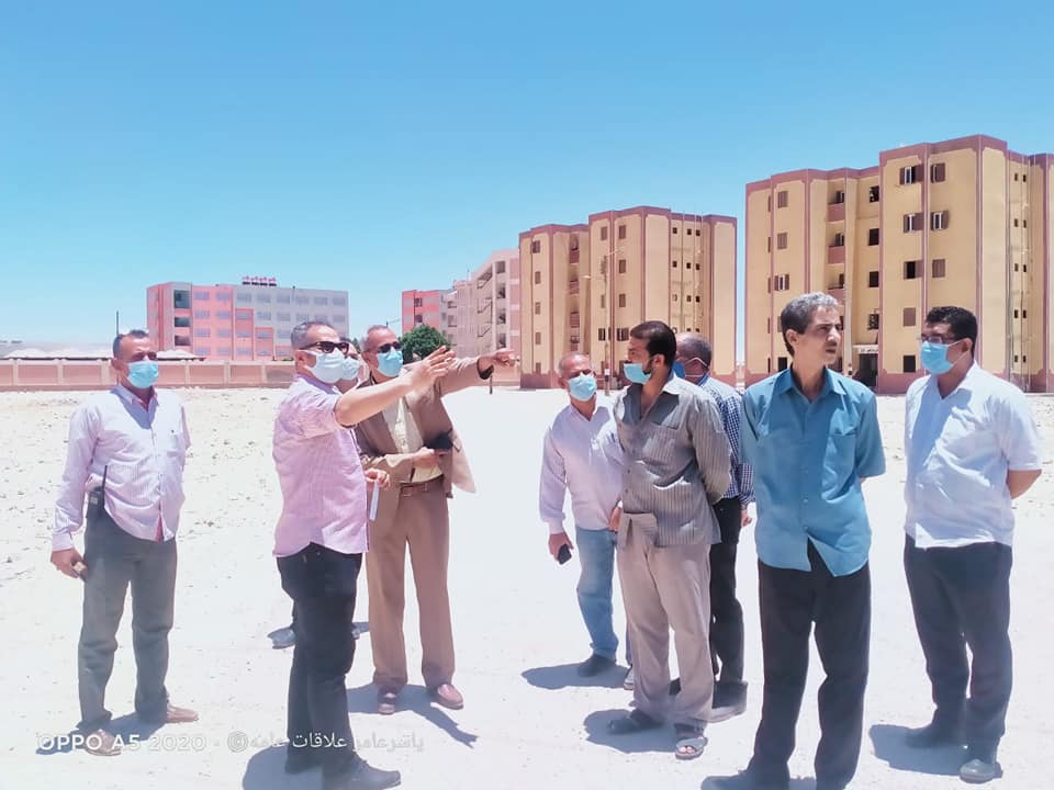 محافظ أسيوط يؤكد على متابعة مشروعات المبادرات الرئاسية ونائب المحافظ يتفقد الأعمال بالبداري (10)