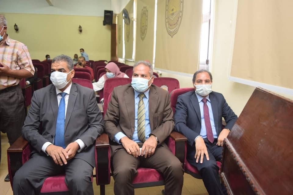 8A10BF13-3BD4-4329-8F8A-22AD7F5C808F