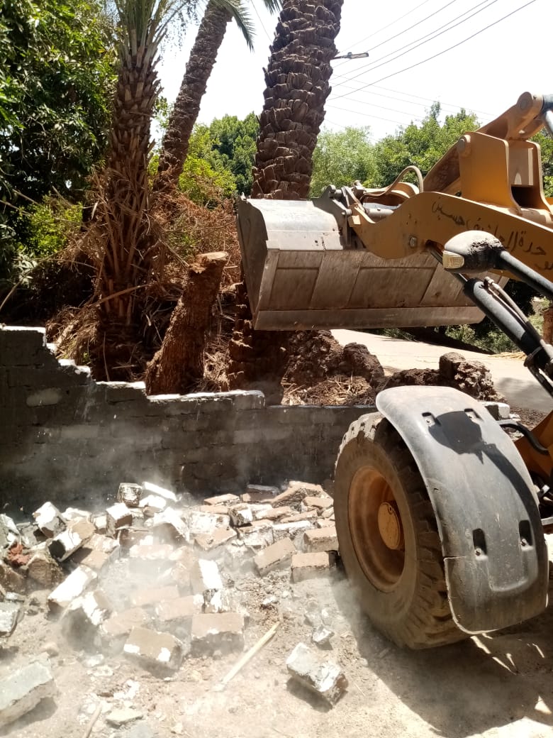حملة ازالات بمراكز أسيوط (4)