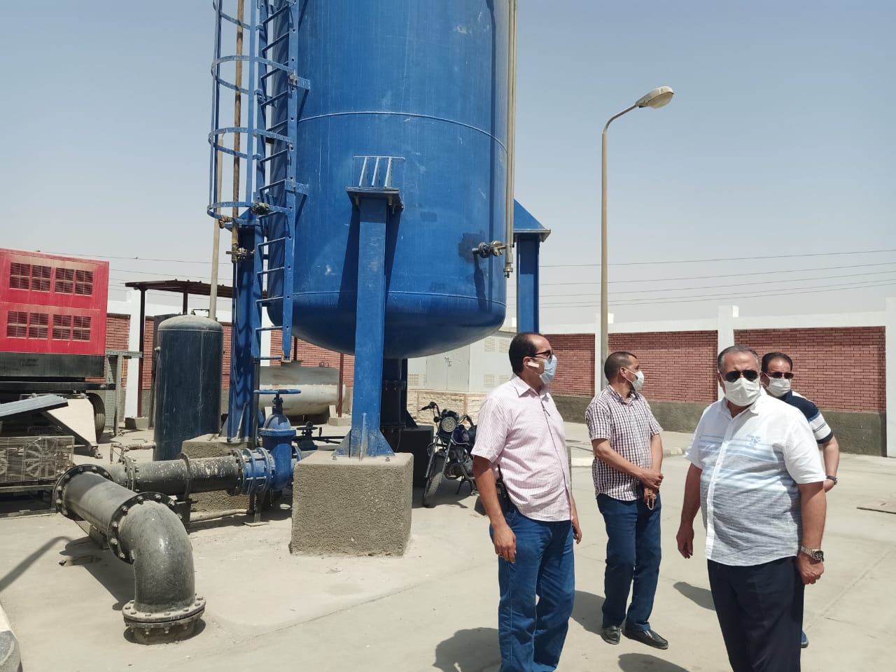 السكرتير المساعد يتفقد مشروعات حياة كريمة بأبوتيج (8)