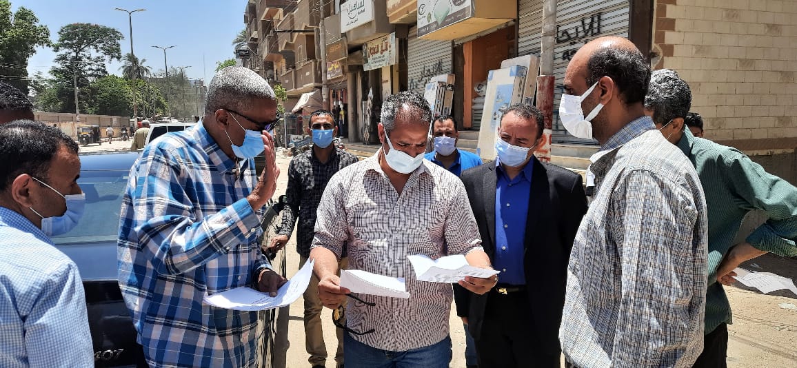 نائب محافظ أسيوط يتفقد مشروعات حياة كريمة بصدفا (8)