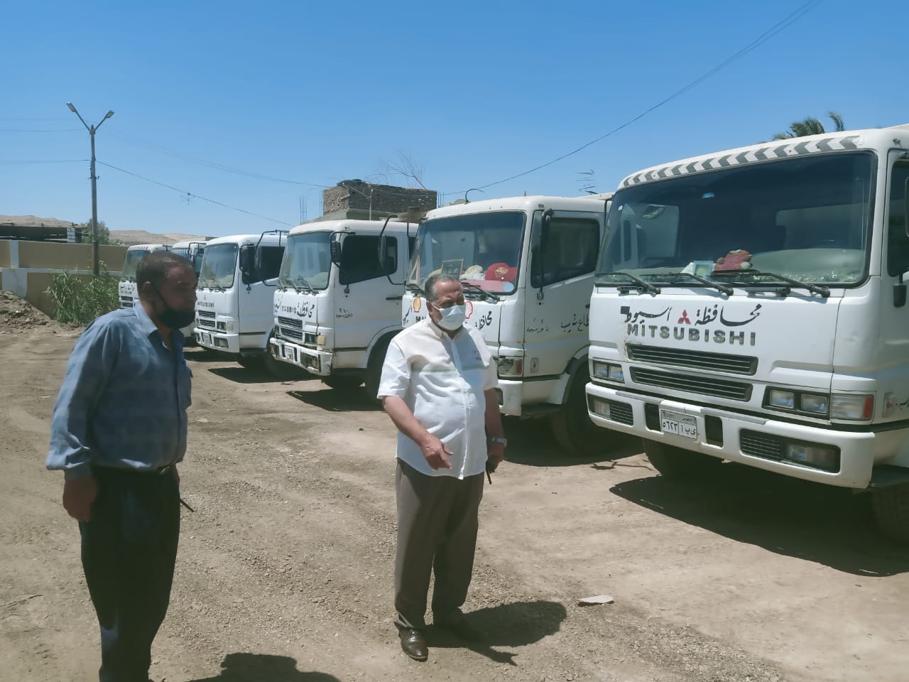 السكرتير المساعد يتابع الحملة الميكانيكية حي شرق وغرب والانقاذ السريع (3)