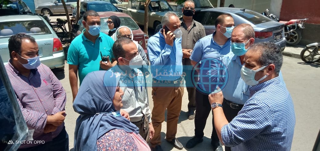 سيارة المركز التكنولوجي المتنقل بأسيوط (6)