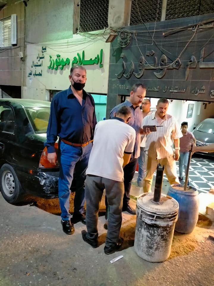 تنفيذ حملات لإزالة الإشغالات وتعديات الباعة الجائلين والحواجز الحديدية والأسمنتية بالقوصية وحي شرق (