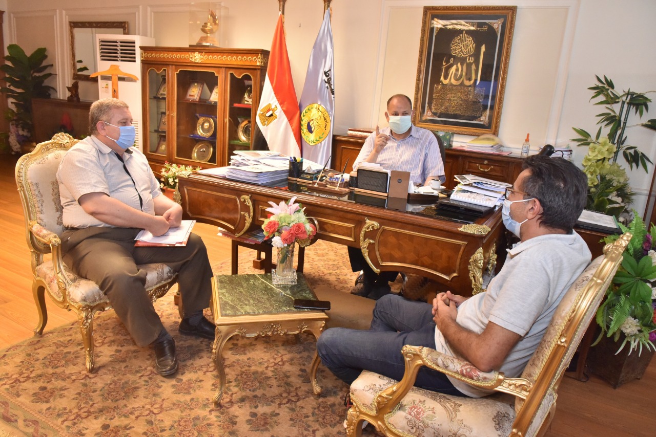 لقاء مع المقاولون العرب والاستثمار بالمحافظة (5)