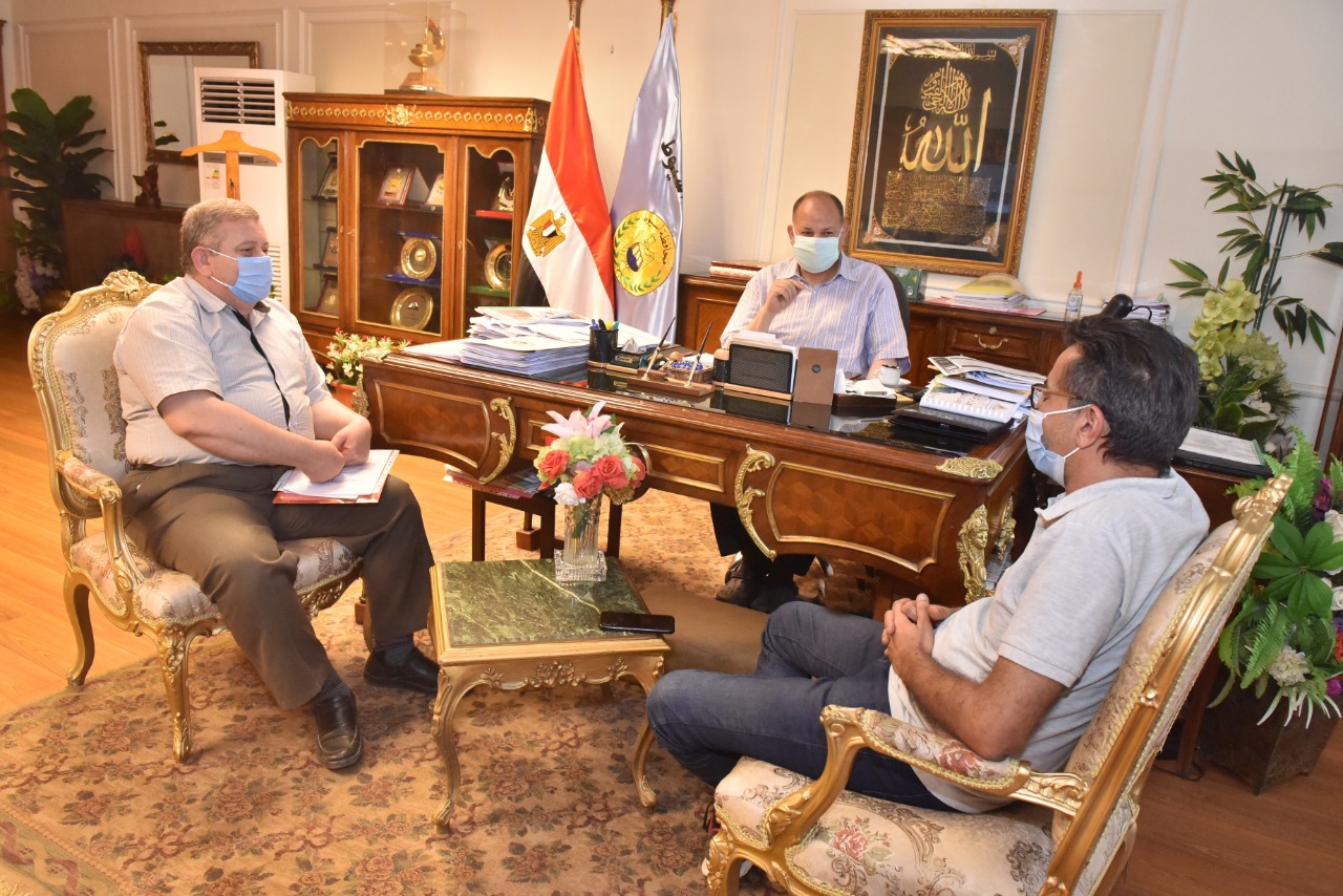 لقاء مع المقاولون العرب والاستثمار بالمحافظة (1)