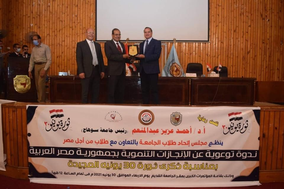 07964F1E-5892-4FD1-A1C1-C3F0E684086E