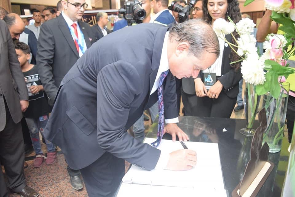 90CC1700-788E-4206-B9D7-0E17D39FC37B