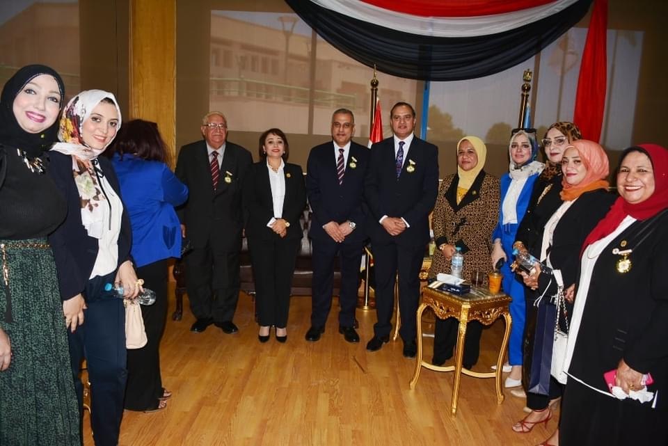 3476350D-7561-4F6C-9CD3-2456A908D40D