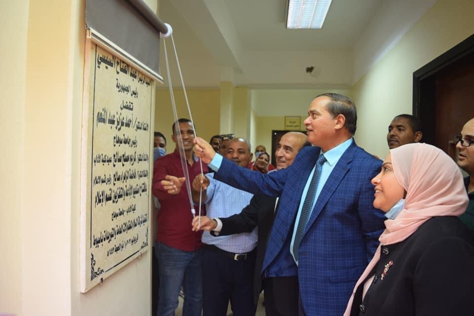 E63995B8-07DF-4C8D-A632-A3940946D47D