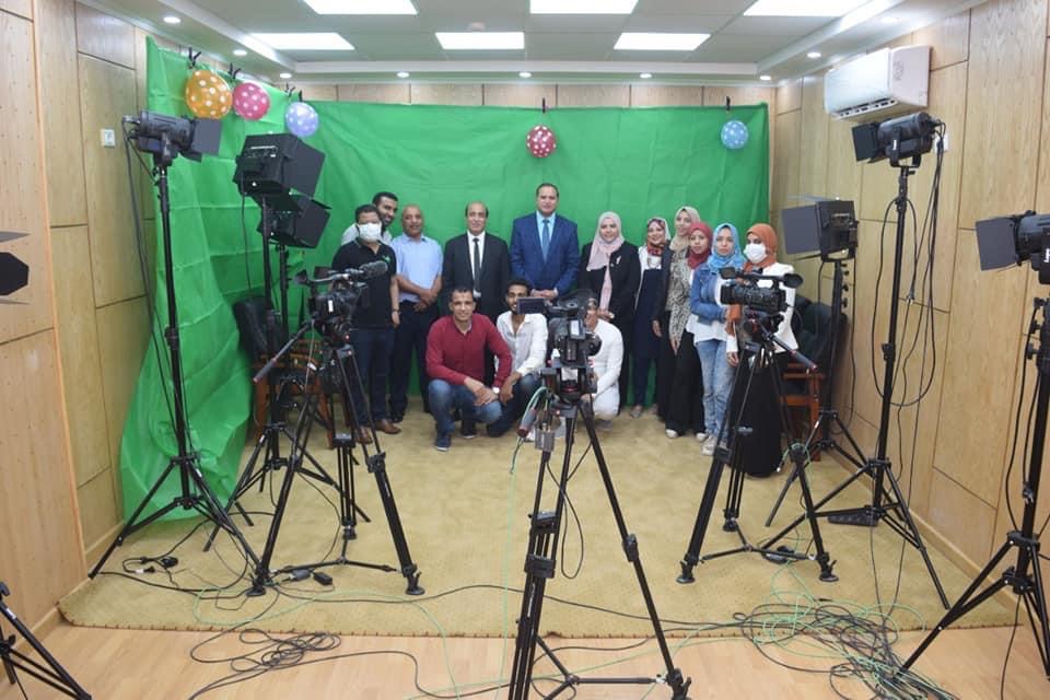 B0C1AAD8-E1C1-4FAD-9D21-91B9F709712C