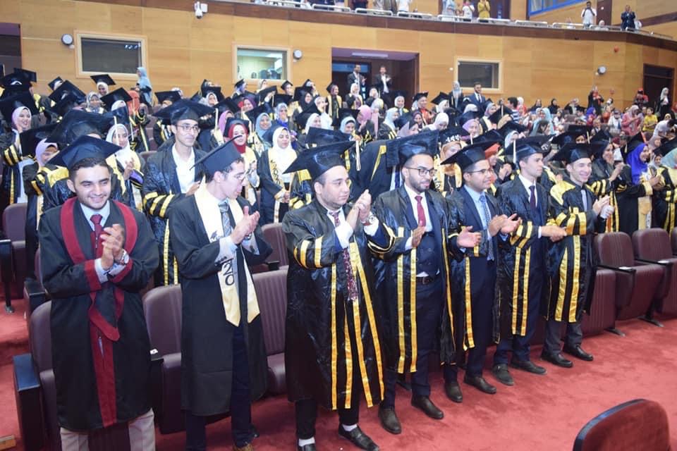 D1F9A8D9-D258-47C1-BC35-86930B9A0E3E