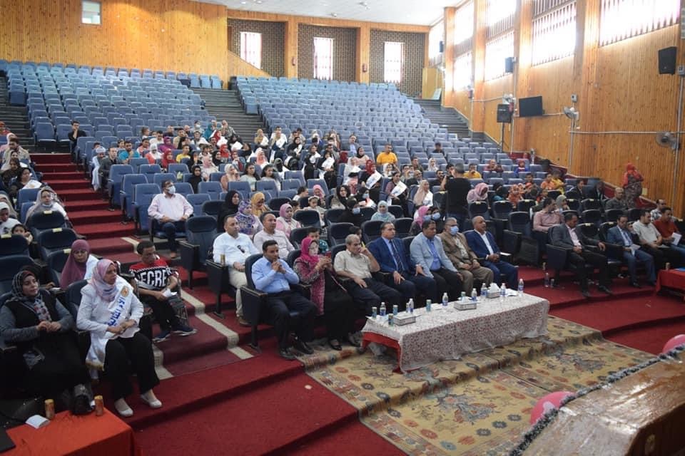 AAA14AA0-4B9A-4EB3-8975-4620AF1E32FD