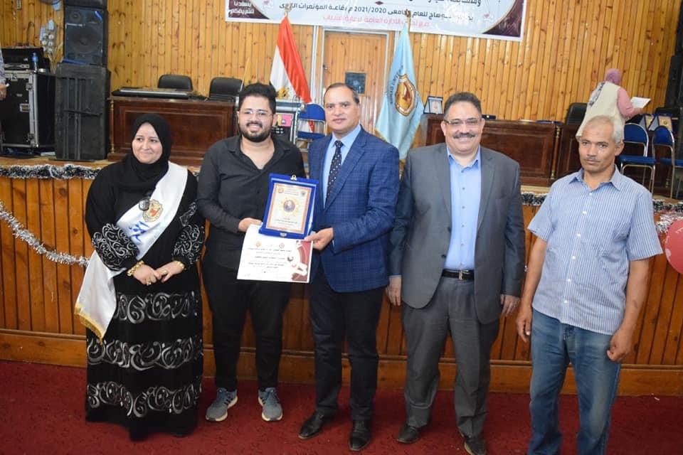 086677BC-C9A1-493E-8773-F7287757AB04