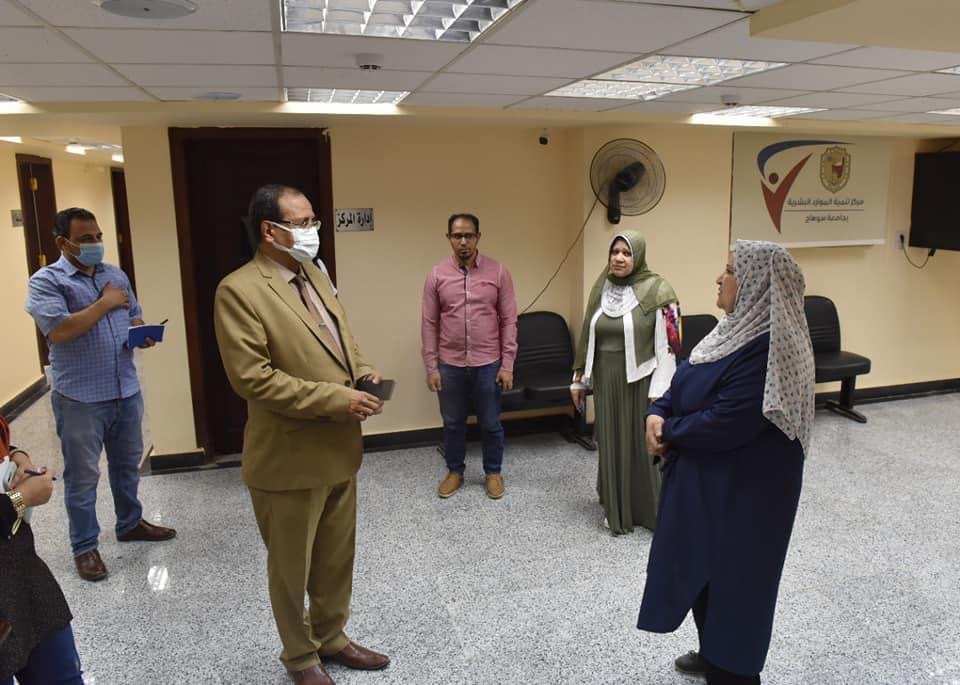 246962B5-67AB-44F4-A2E1-CA1902D6DAAB