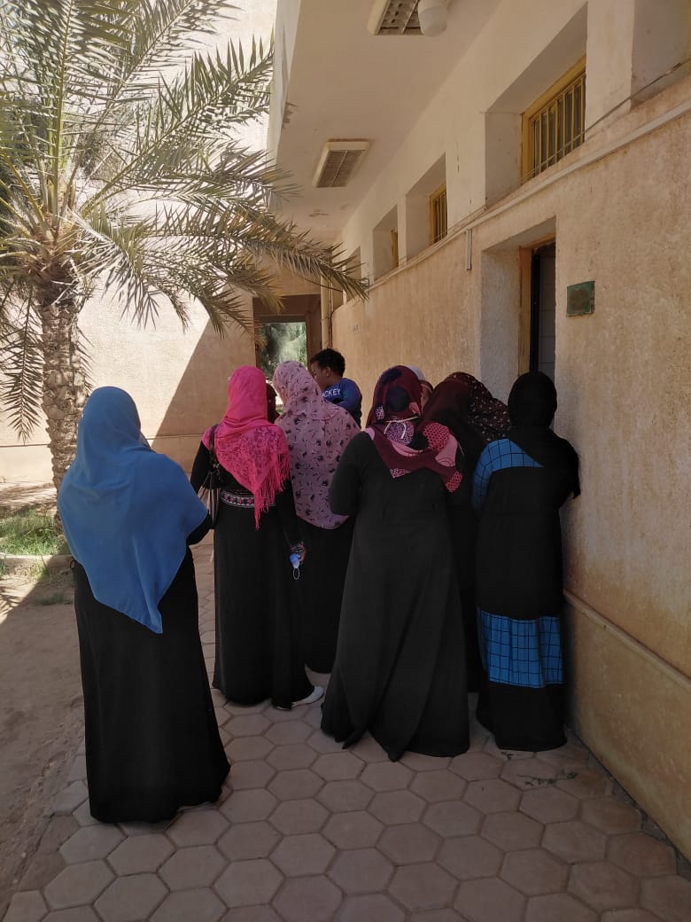 قافلة طبية لقرية العوينة بالداخلة  (5)