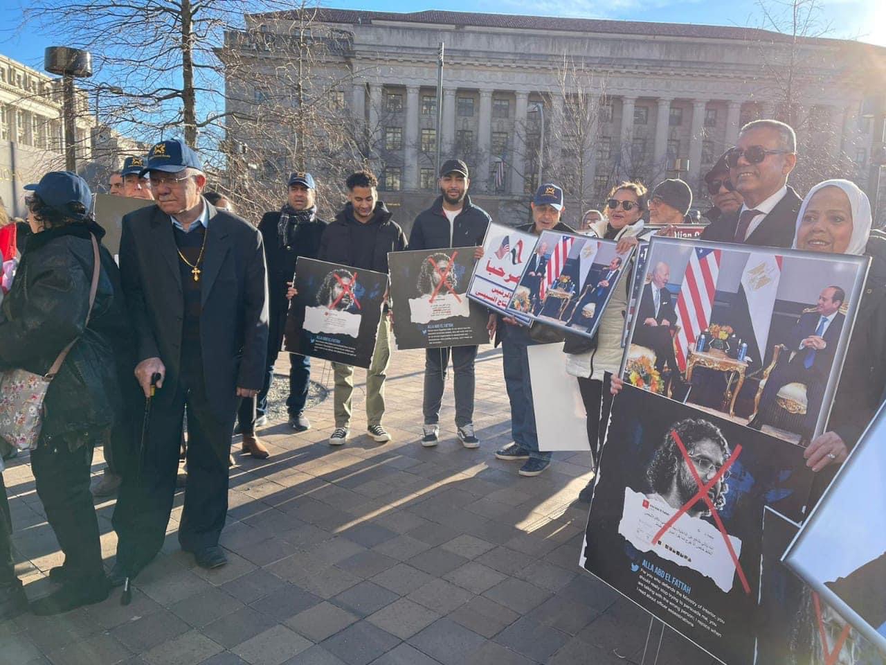 WhatsApp Image 2022-12-13 at 11.40.29 PM (1)