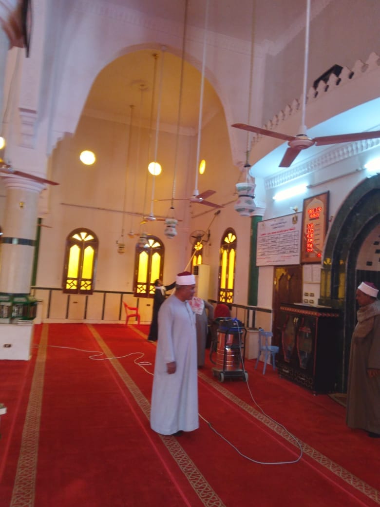 أوقاف الوادي الجديد تجهز 330 مسجدا لأداء صلاة التراويح في رمضان  (3)