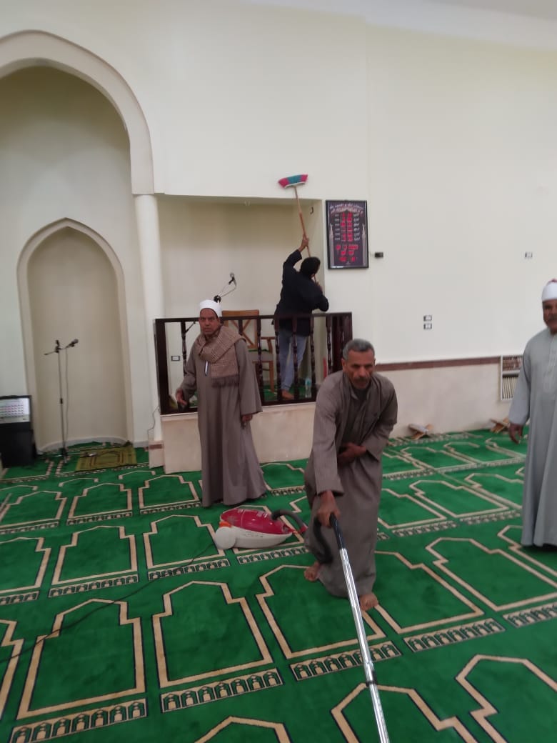 أوقاف الوادي الجديد تجهز 330 مسجدا لأداء صلاة التراويح في رمضان  (8)