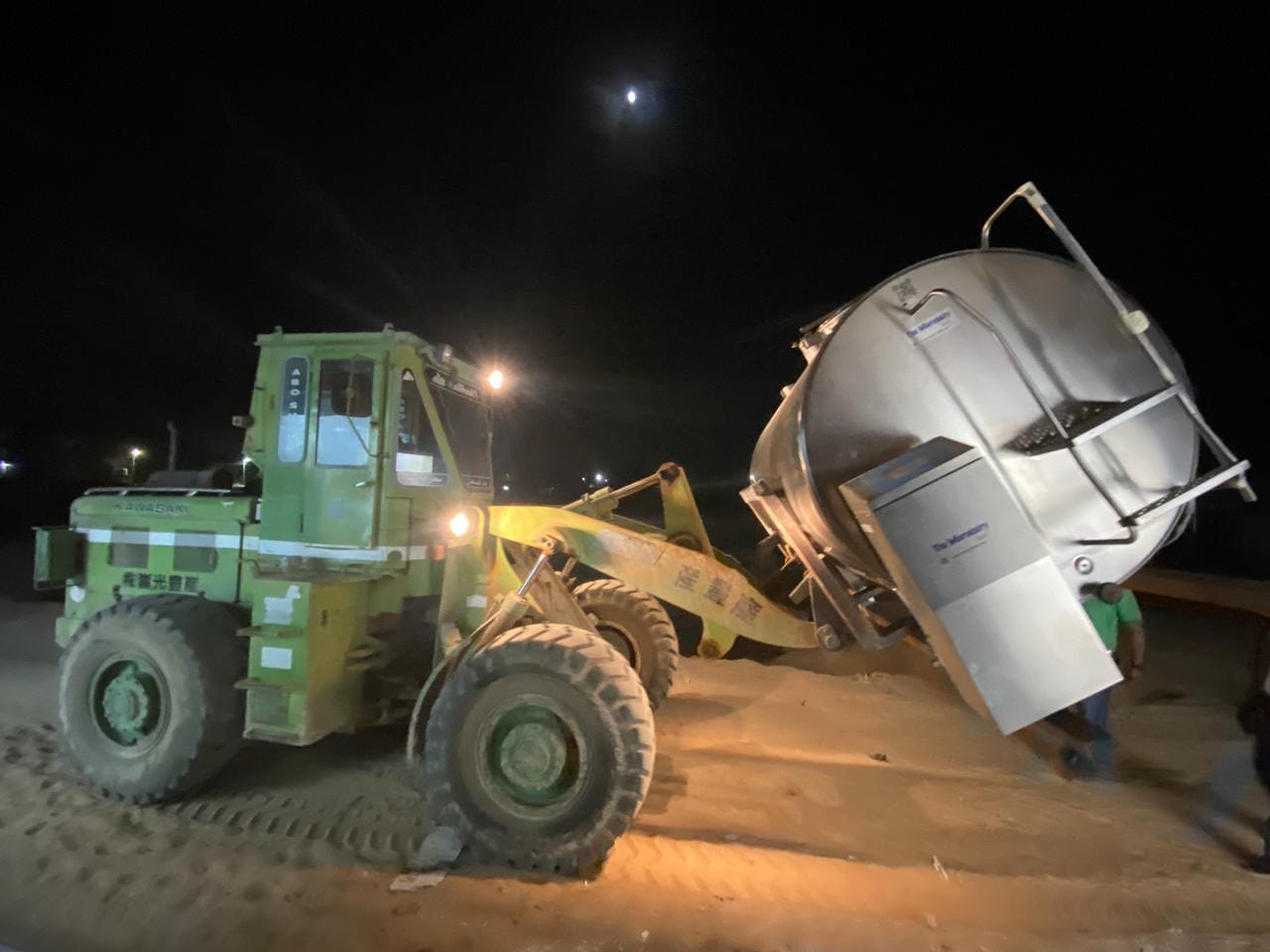 معدات اكبر تصنيع البان  في الوادي الجديد ضمن حياة كريمة  (5)