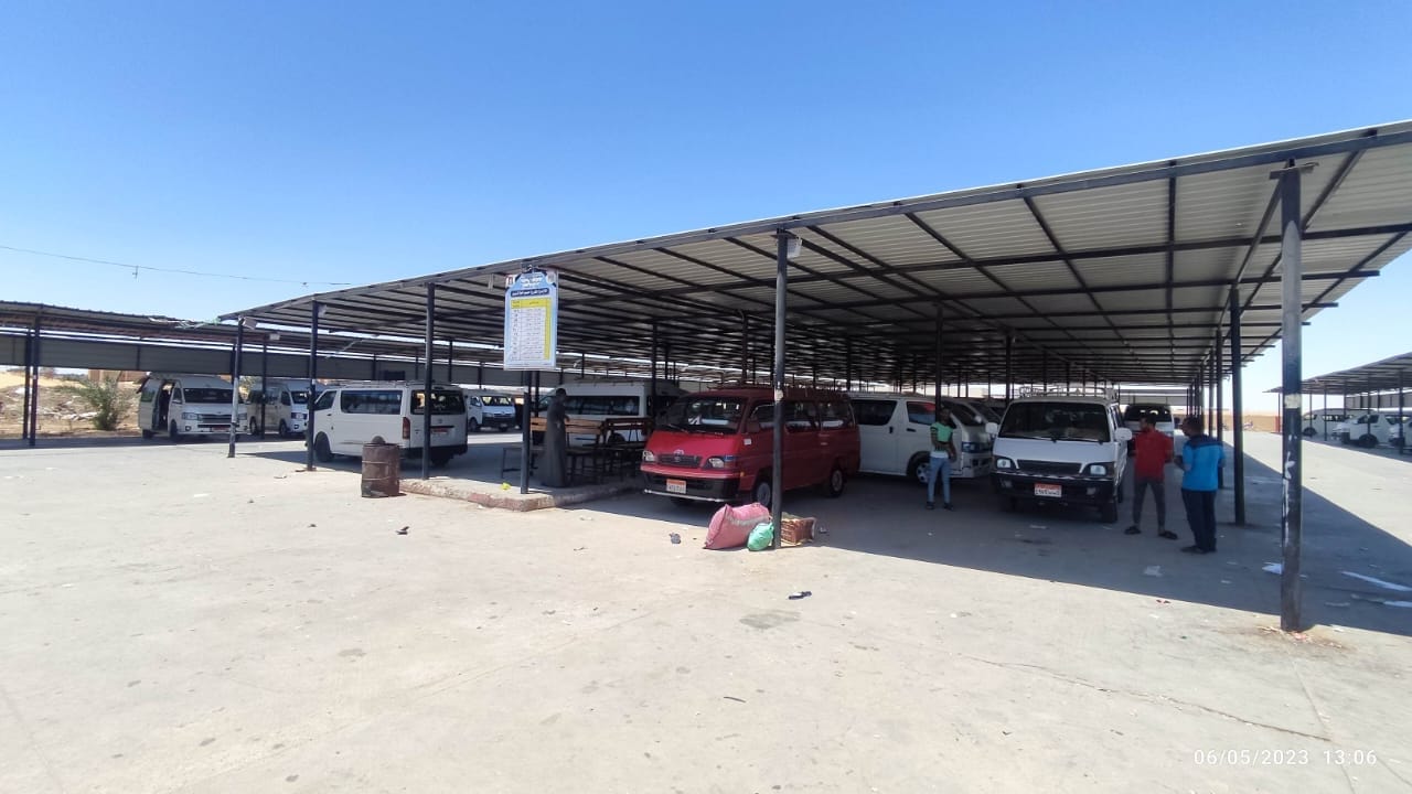 حملات مكثفة لمتابعة تعريفة أجرة بمواقف الوادي الجديد (7)