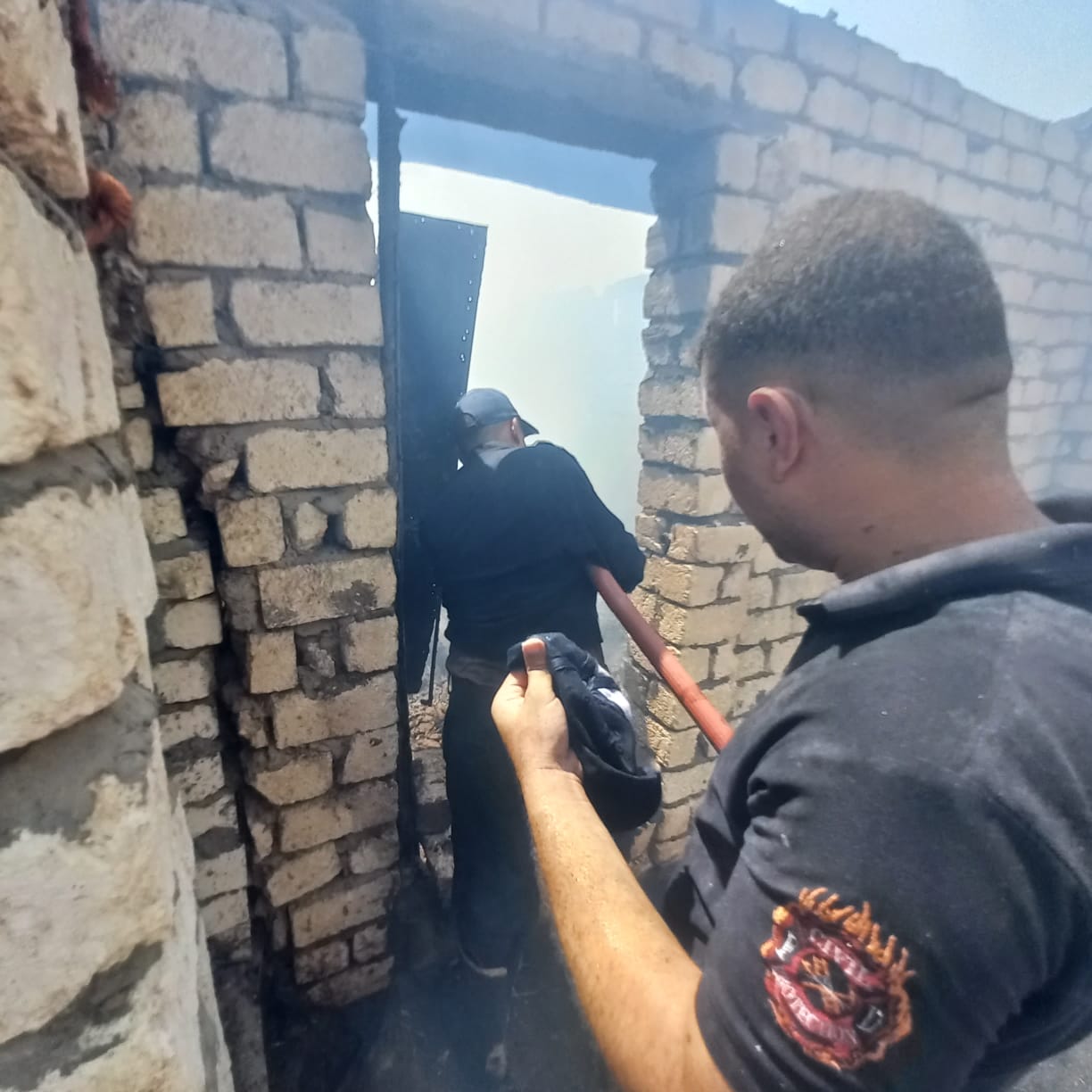 اندلاع حريق في حظائر ماشية بمركز الخارجة في الوادي الجديد  (5)