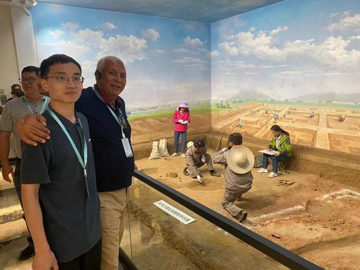 محافظ الواد الجديد يلتقي حاكم مقاطعة تايان ومسئولي وزارة الثقافة الصينية (1)