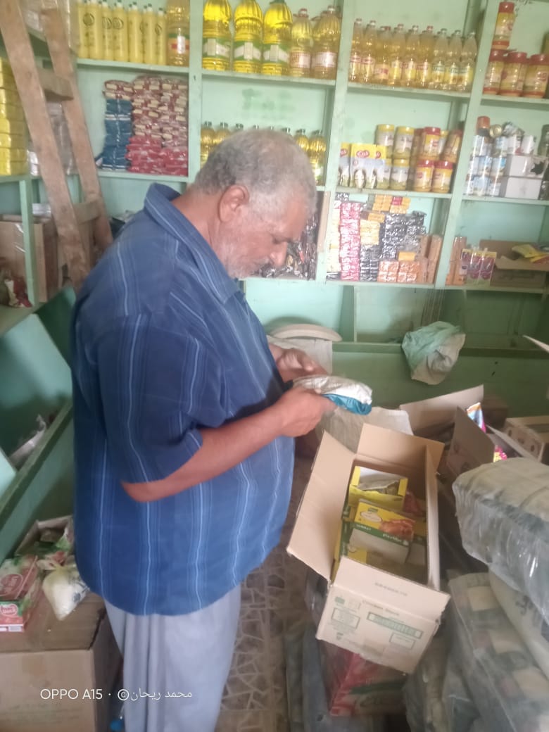 حملة تموين مكبرة ومشتركة مع الامن والصحة بالوادي الجديد (2)