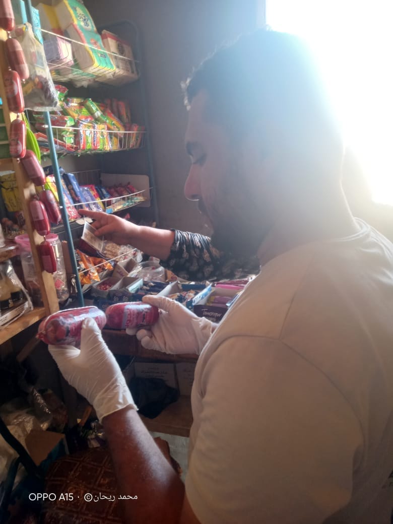 حملة تموين مكبرة ومشتركة مع الامن والصحة بالوادي الجديد (5)