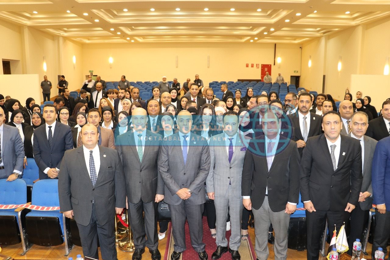 cfc590a9-1514-4db7-9250-456bfb37aa25