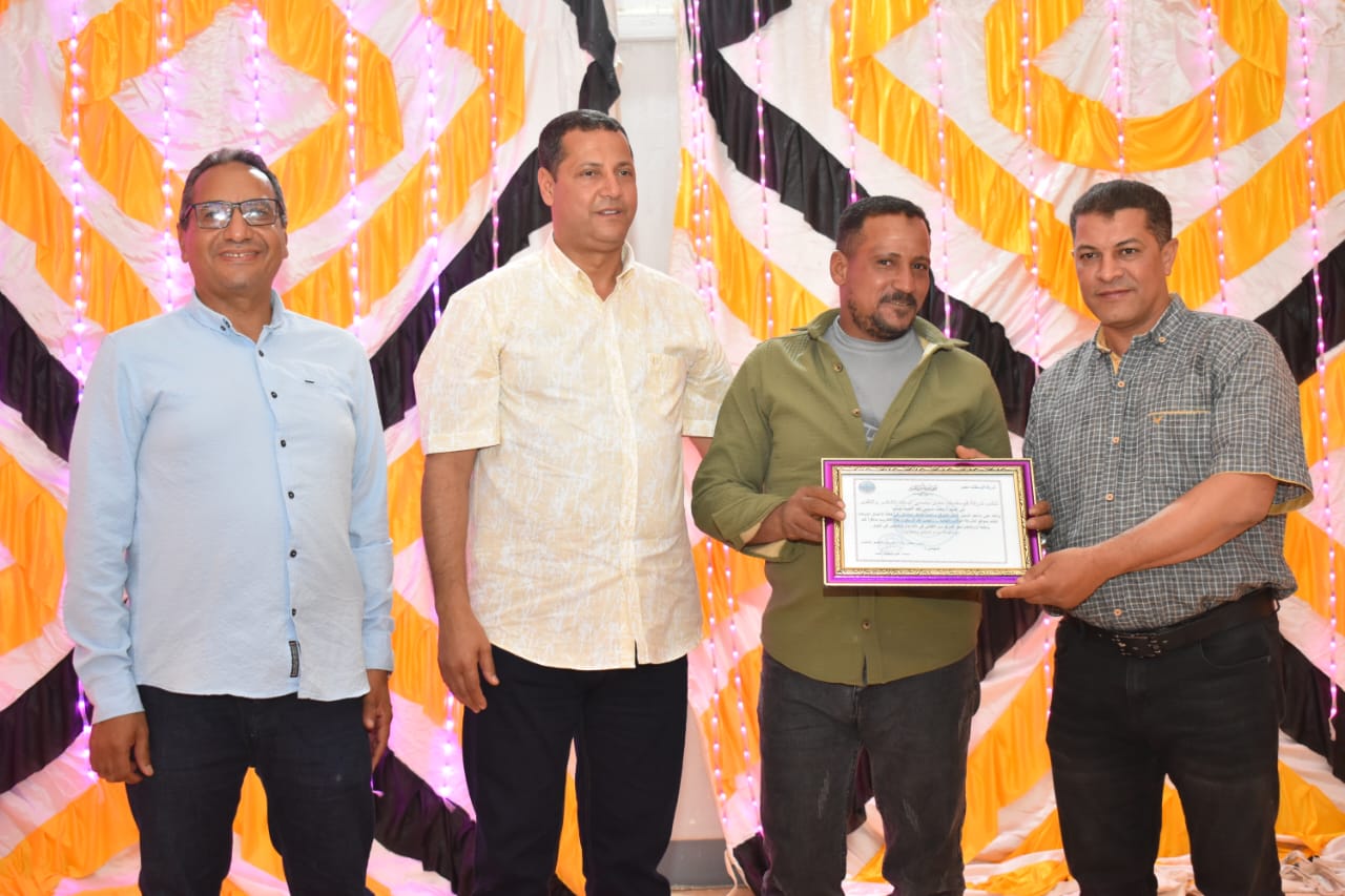 احتفالية فنية وثقافية بعيد العمال في جو من الإبداع الثقافي والفني في الوادي الجديد (23)