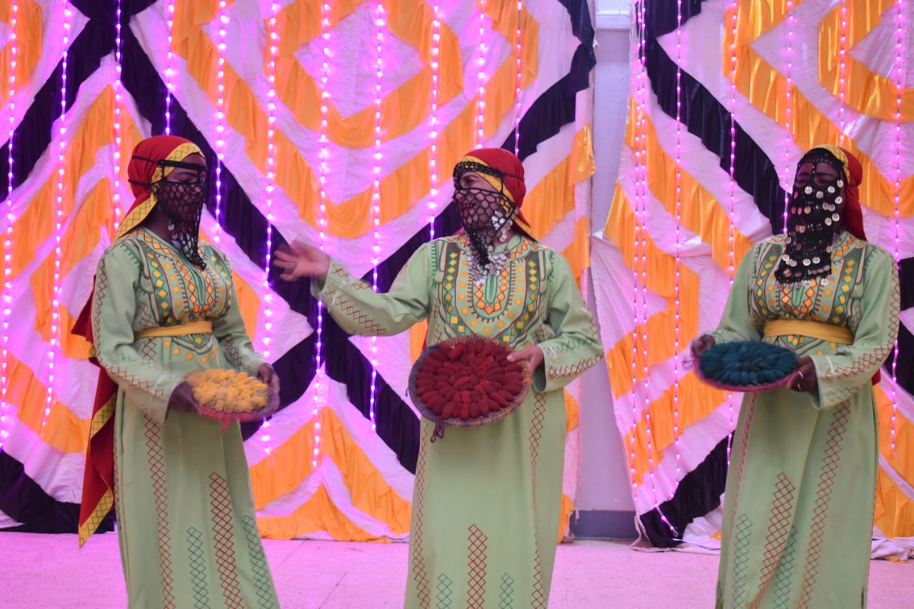 احتفالية فنية وثقافية بعيد العمال في جو من الإبداع الثقافي والفني في الوادي الجديد (34)