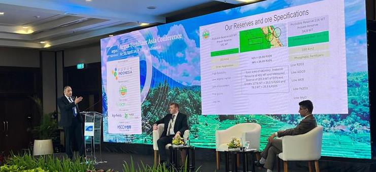 مشاركة فوسفات مصر في مؤتمر دولي باندونهيسيا (16)