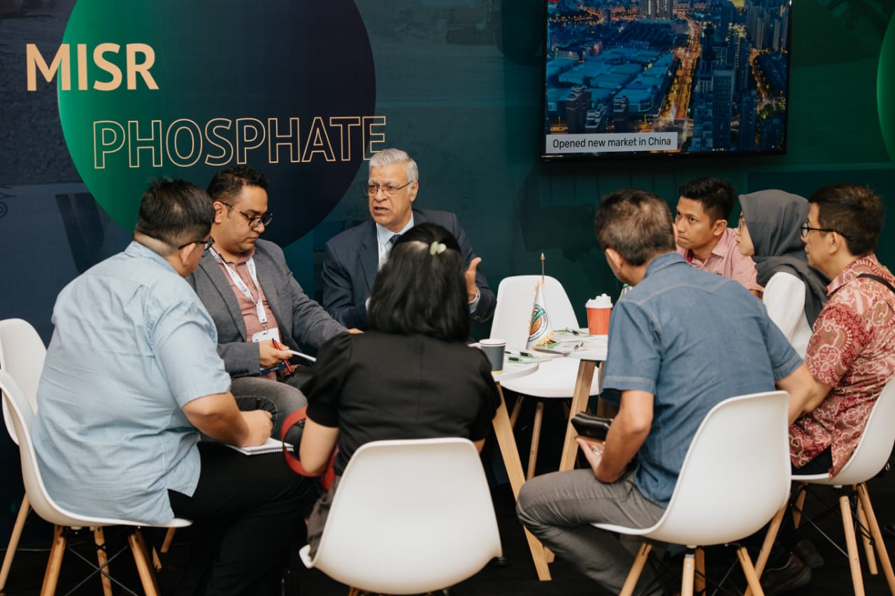 فوسفات مصر تشارك في مؤتمر تعديني دولي في دولة اندونيسيا (14)