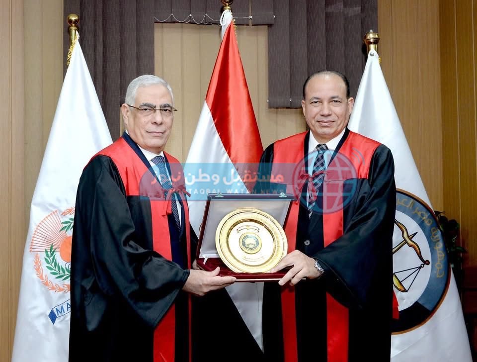 1efce466-4b21-4a89-a653-6c887a959610