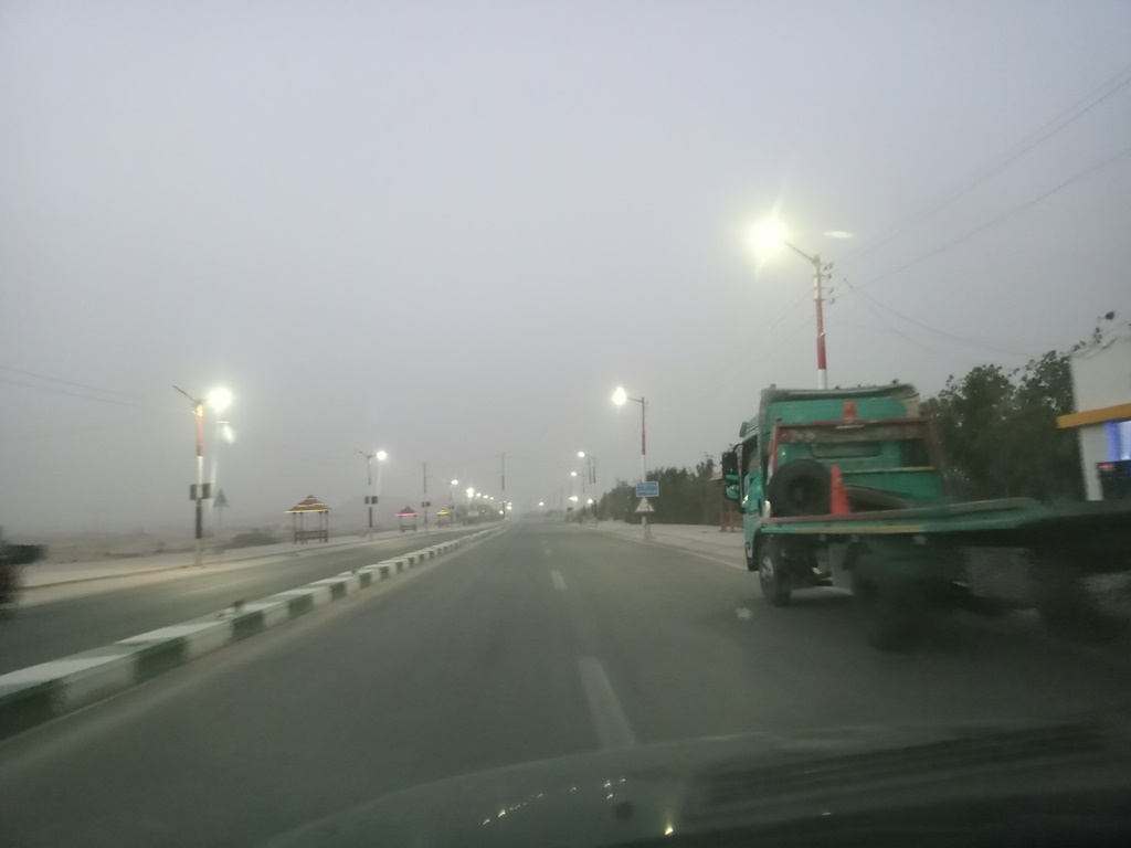 عواصف ترابية بالوادي الجديد (8)