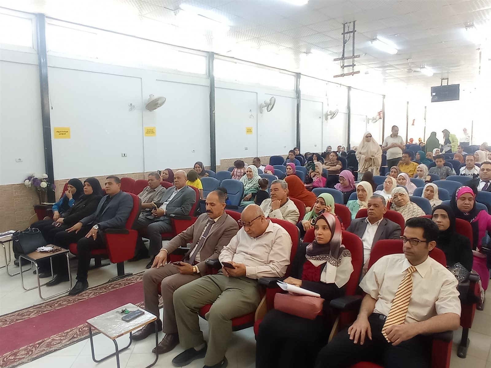 جانب من مؤتمر الاعاقة بتربية الوادي الجديد (11)