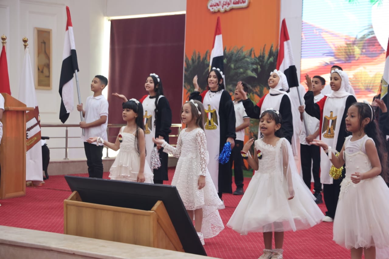 احتفالية يوم الوفاء بالعيد القومي للوادي الجديد  (7)