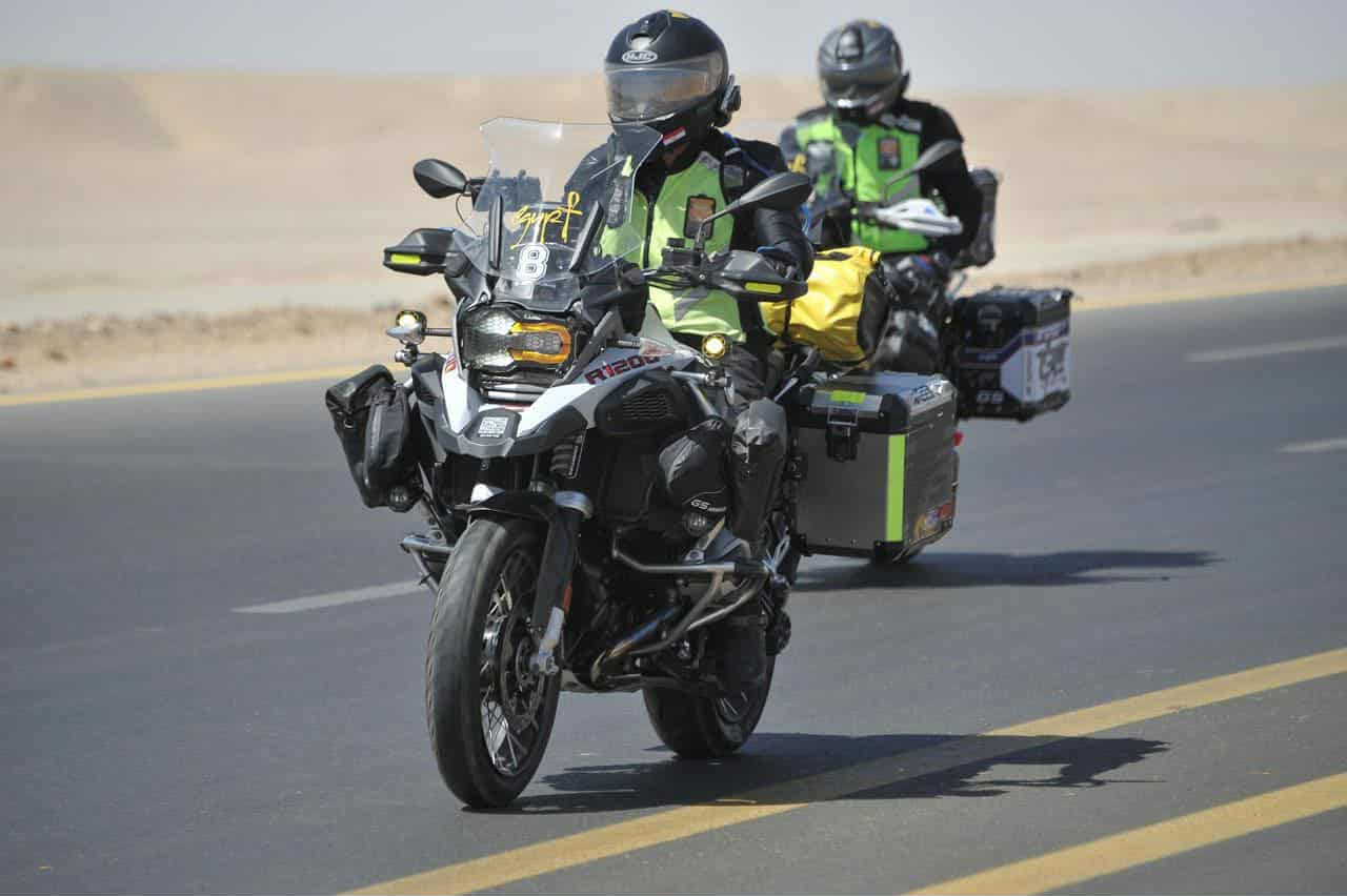 رالي تحدي عبور مصر يمر بمركز الداخلة (8)