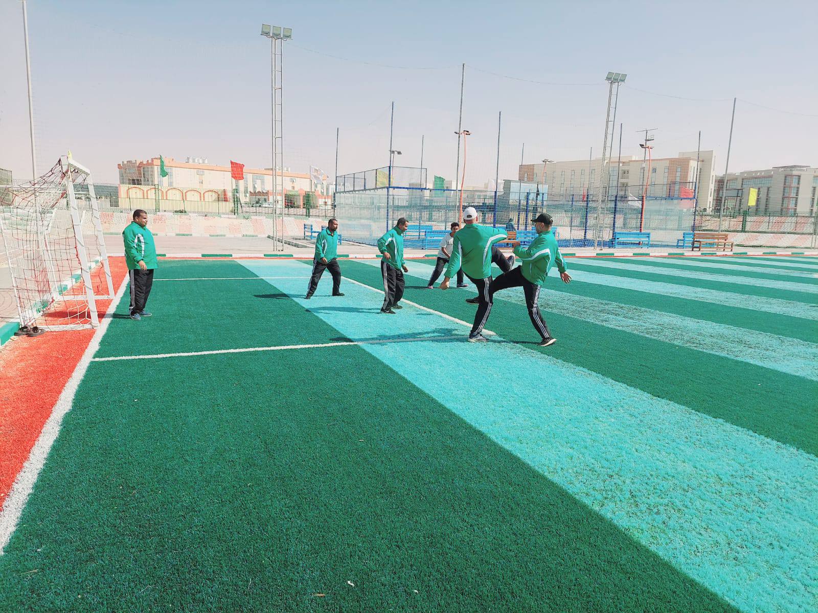 عروض اسكيت وماراثون دراجات..في طابور العرض بحفل العيد القومي للوادي الجديد  (6)