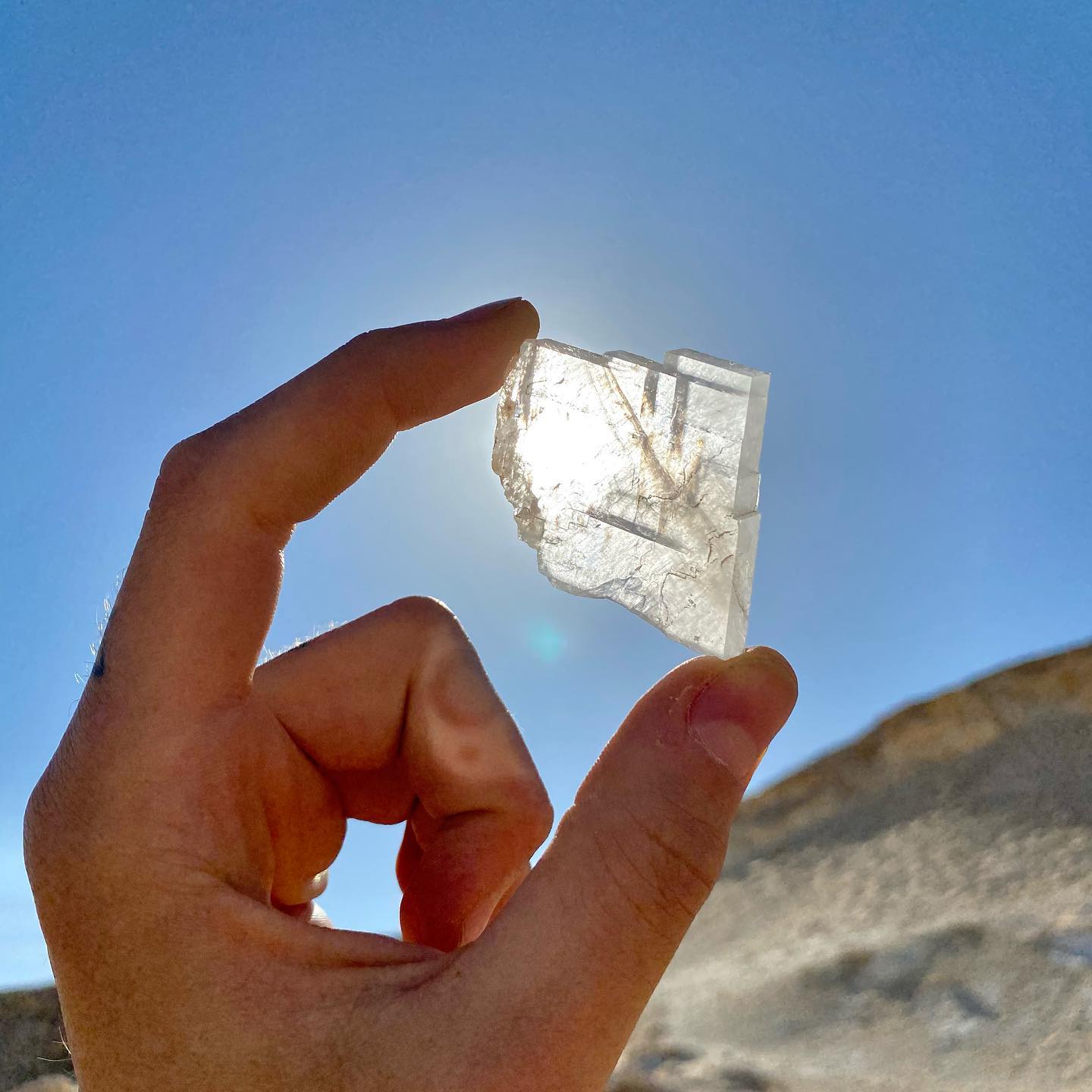 صخور ومكونات جبل الكريستال بواحة الفرافرة  (4)