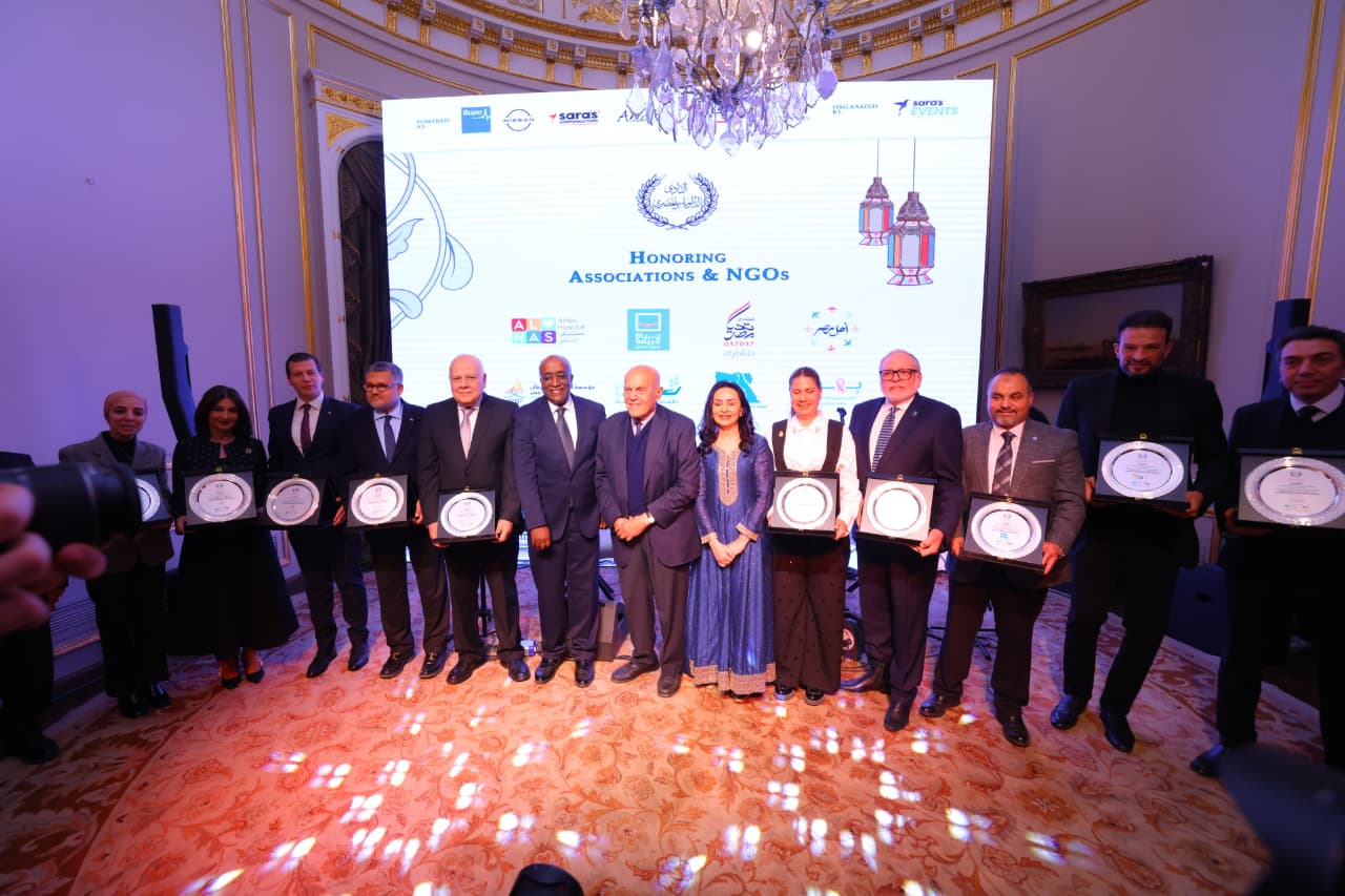 ae794d8d-b339-428b-a95a-ef2e5a0ca2d4